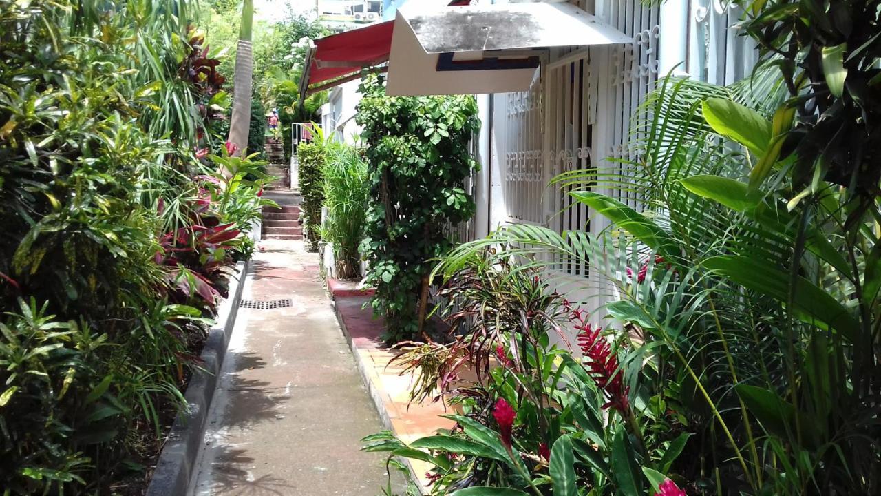 Appartement T2 Meuble Tout Confort Le Gosier  Exterior foto